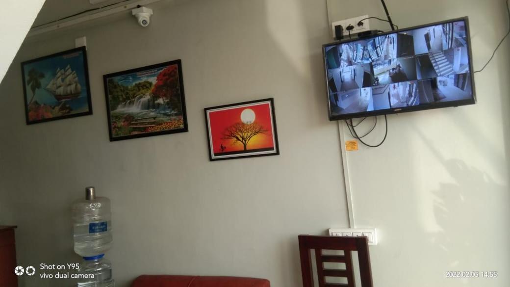 Hotel Emirates Residency Pudunagaram Exterior foto